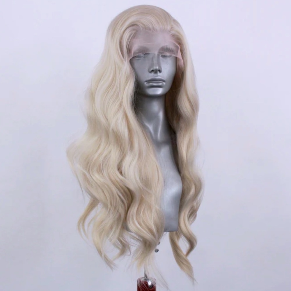 Webster Wigs Blaire - Pale Ash Blonde - Picture 2 of 6